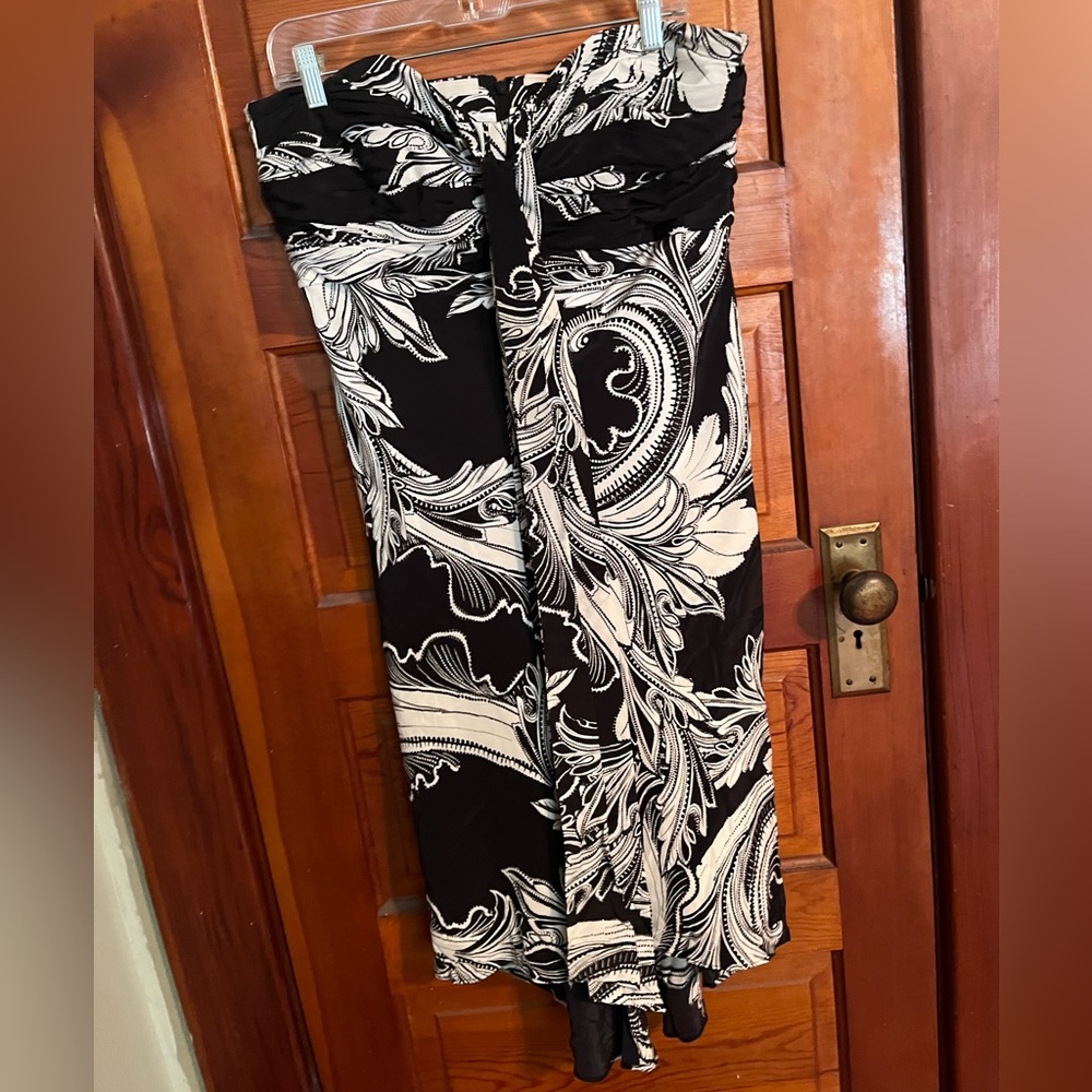 White House Black Market strapless flowing size 14 dress